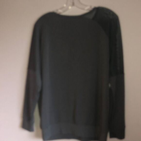 Harlowe and graham gray shirt - Picture 3 of 6